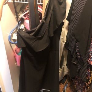 LBD short one shoulder
